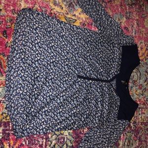 Cute boho floral top